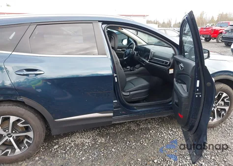 2023 Kia Sportage Hybrid Ex from USA, damaged, VIN KNDPVCAG1P7091973